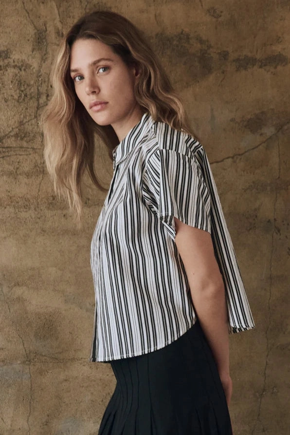 TexturedSurface Gym Wear The Valor Top