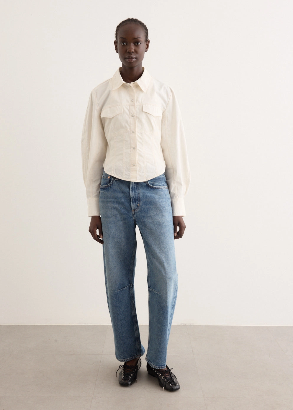 Miro Relaxed Jeans Articulated Knee Shape