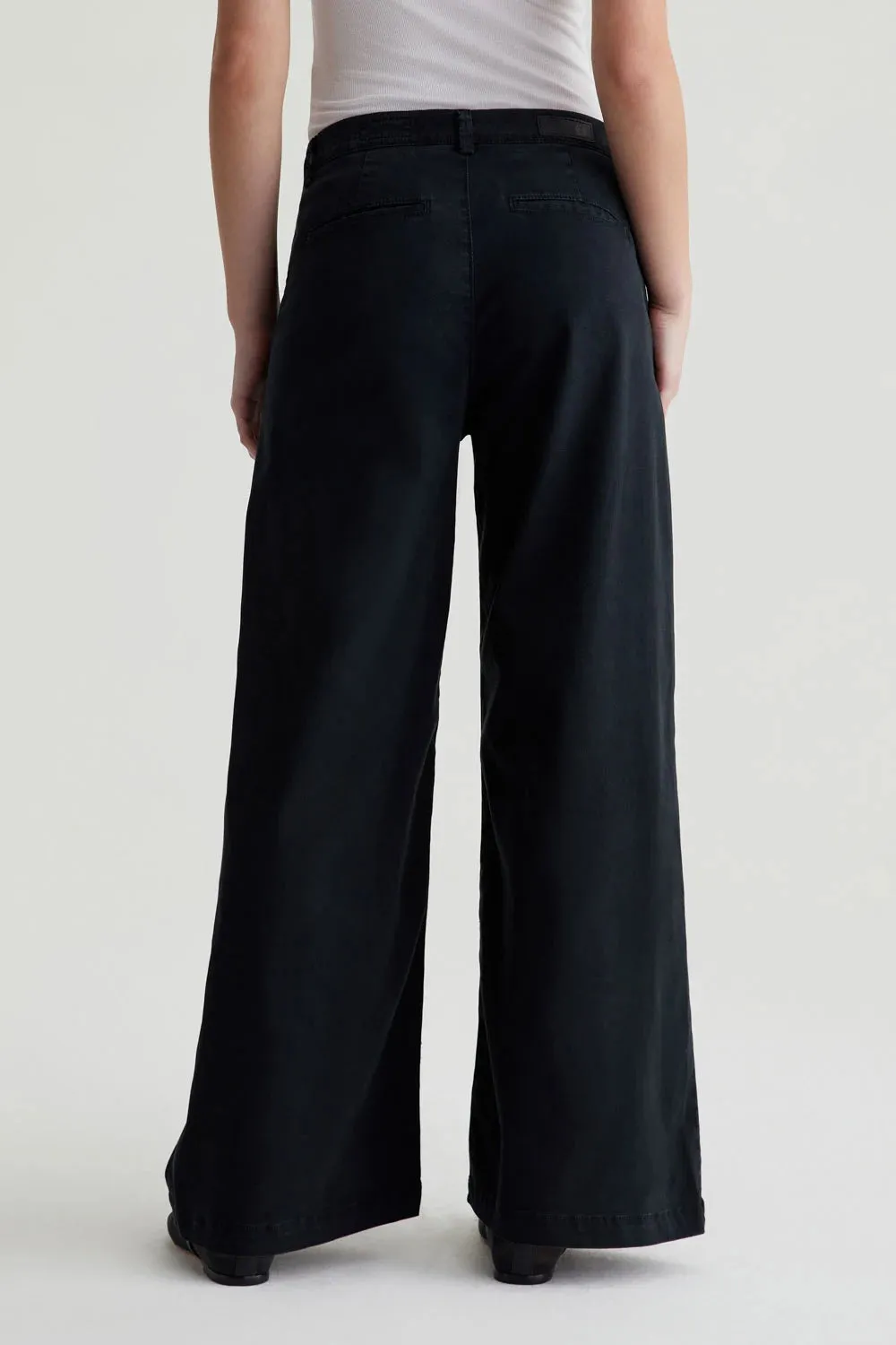 Flexible Fabric Durable Seam Construction Caden Wide Leg