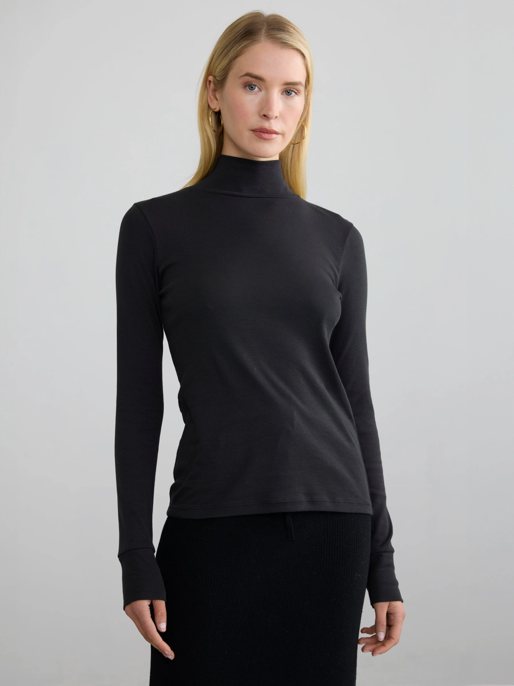 RIBBED COTTON L/S TURTLENECK SeamlessSidePanels