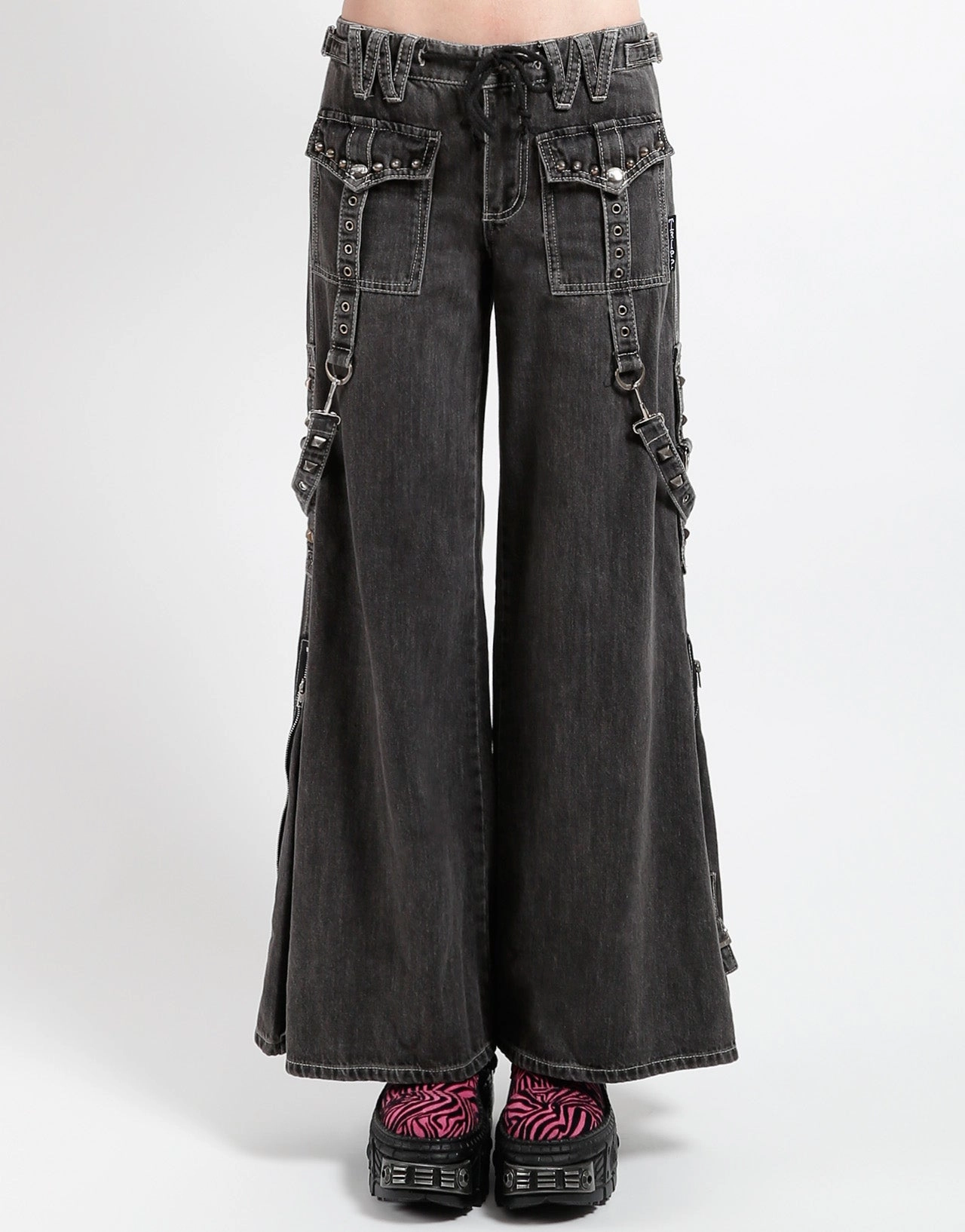 Cozy Comfort RegularFit STUDDED POWER PANT BLACK DENIM