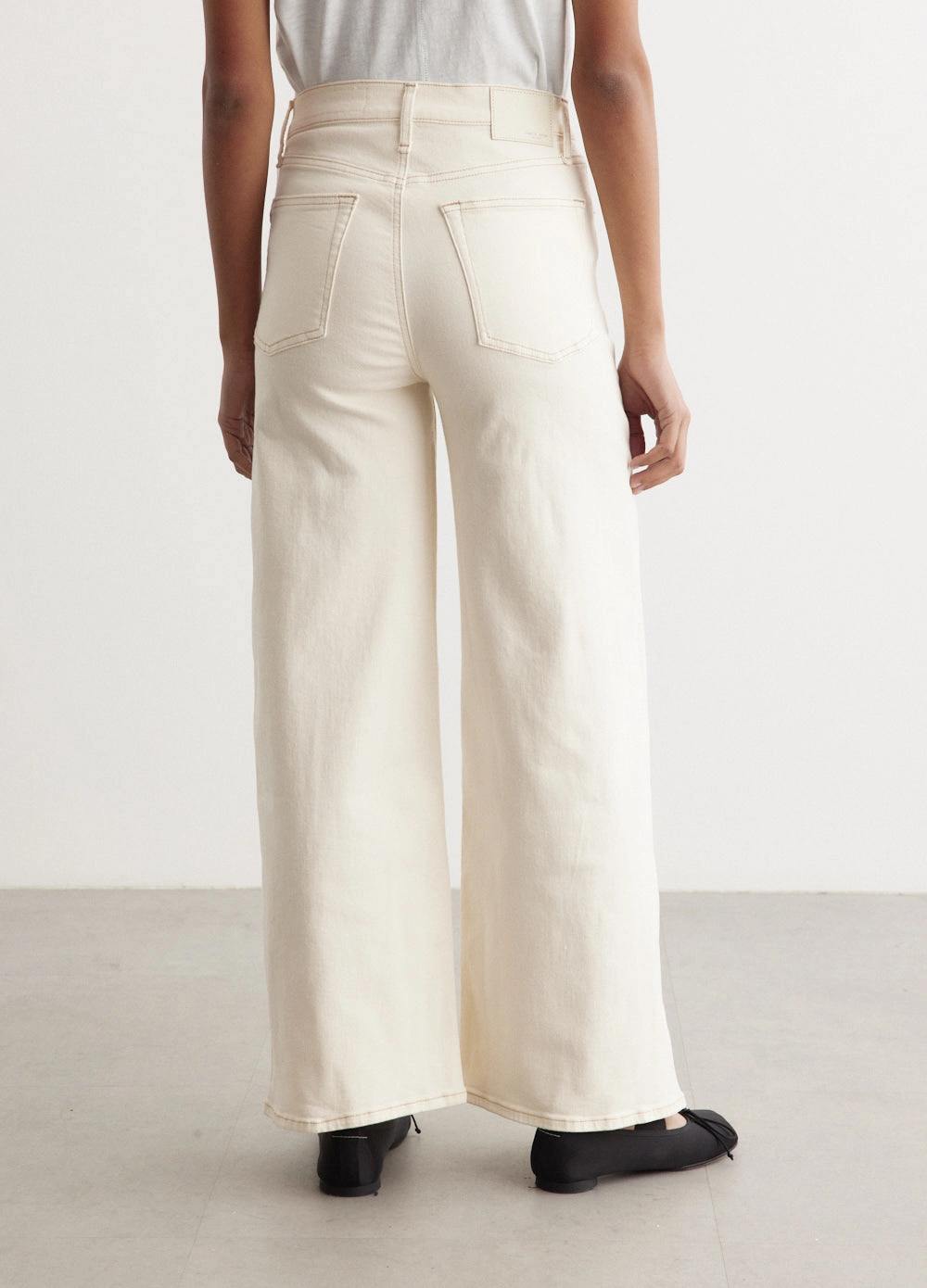 Travel Style Sofie Crop Jeans