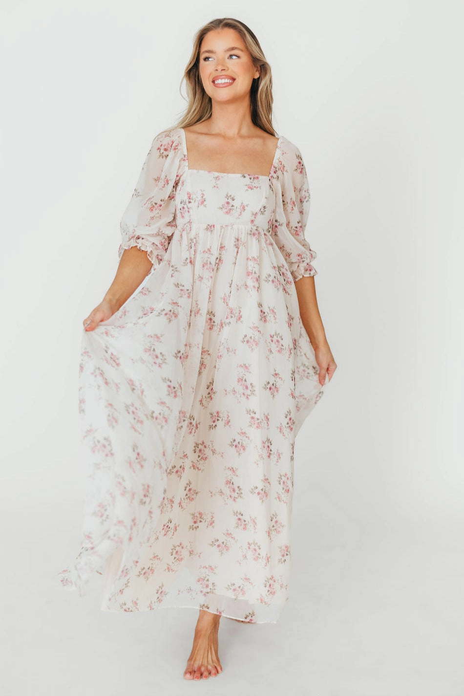 Vacation Outfit Mona Maxi Dress in Pink Floral *Final-Sale*