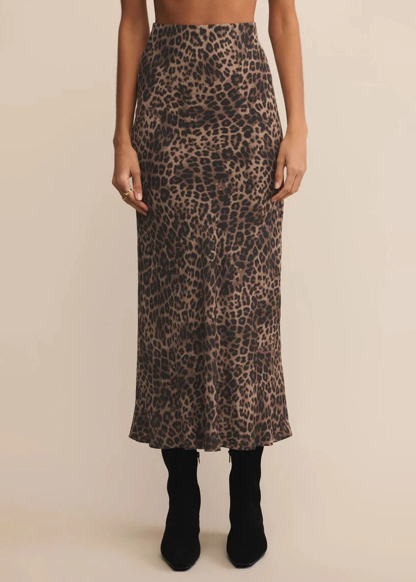 Stretch Movement Izabel Leopard Skirt - Desert Tan