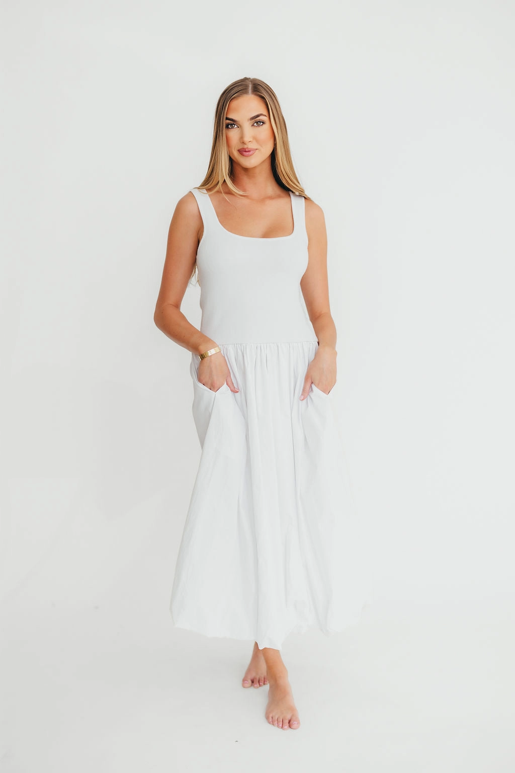 Betty Dress in White Neutral Form