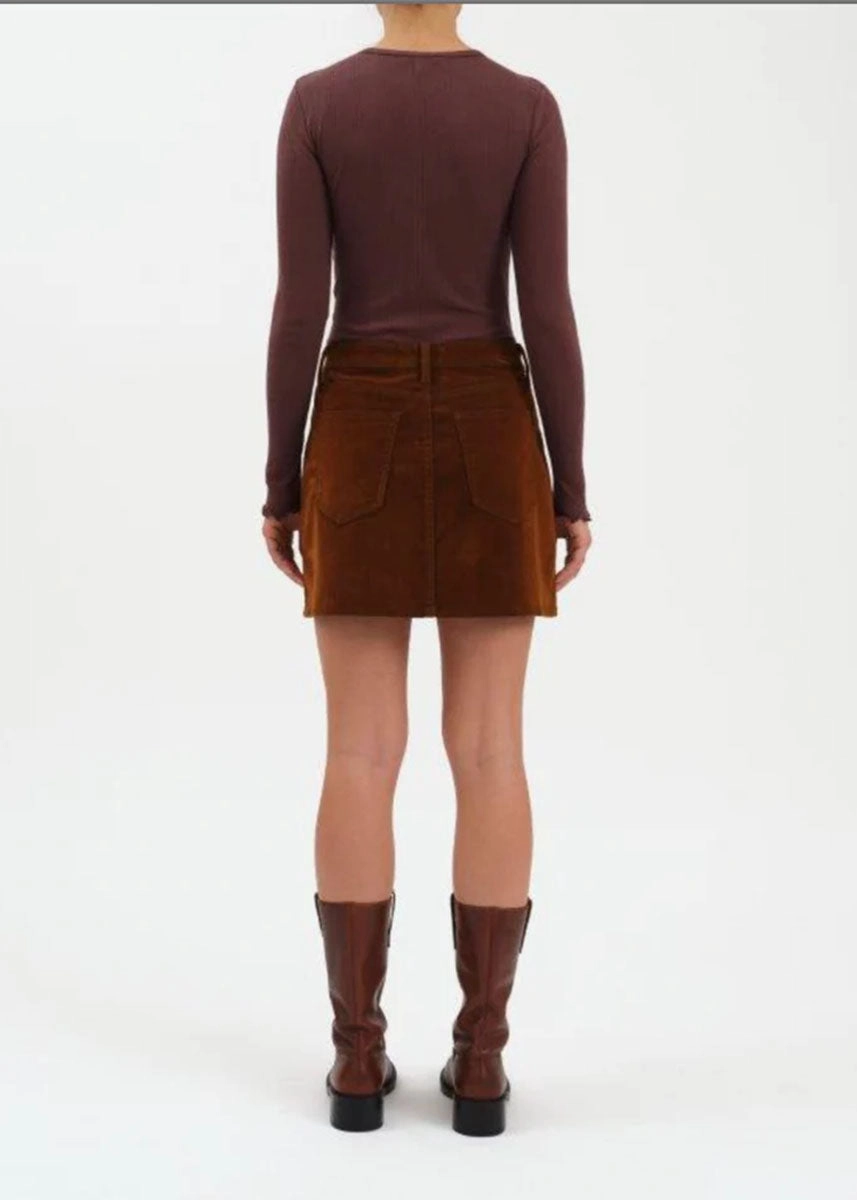 Stash High-Rise Mini Skirt - Cognac Comfy Look