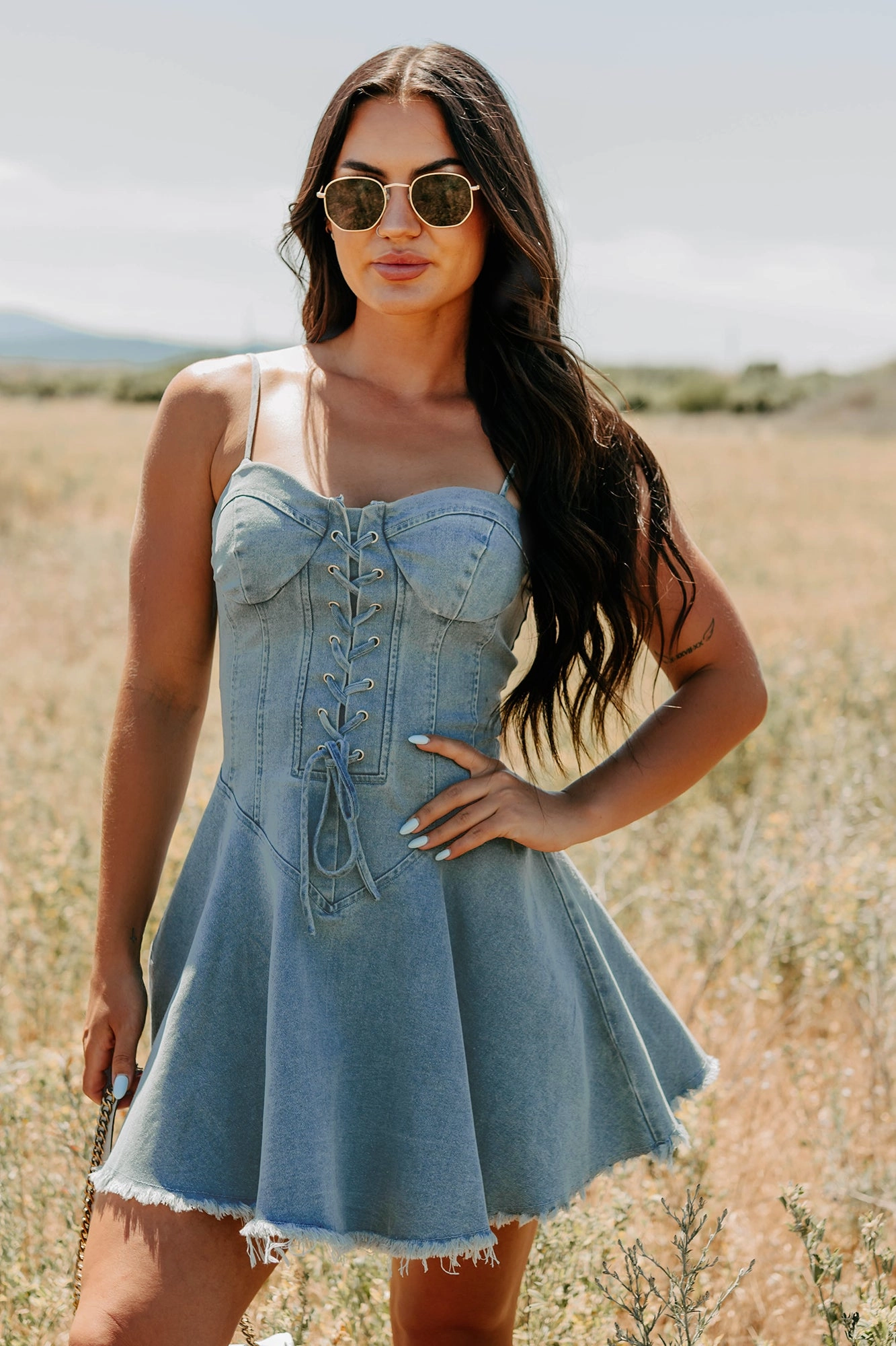 Acid Wash Effect Watch Her Rise Sleeveless Denim Mini Dress (Denim)