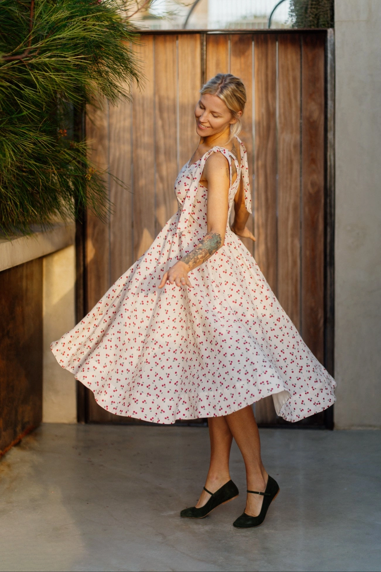 Amelia Dress, Sleeveless hypoallergenic