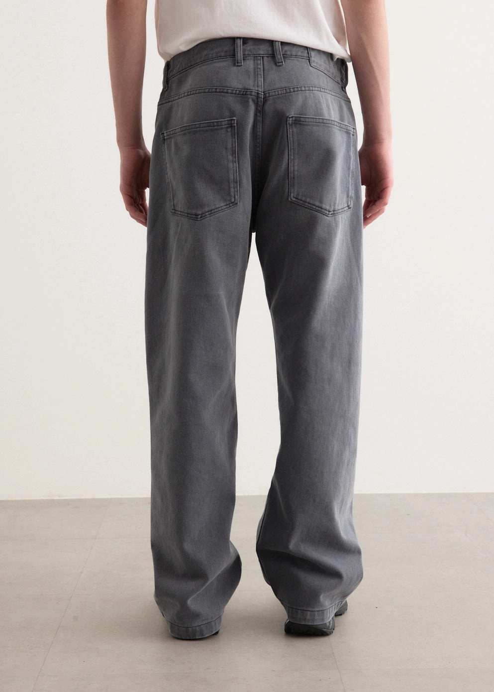 Straight Cut Jeans Neutral Tone