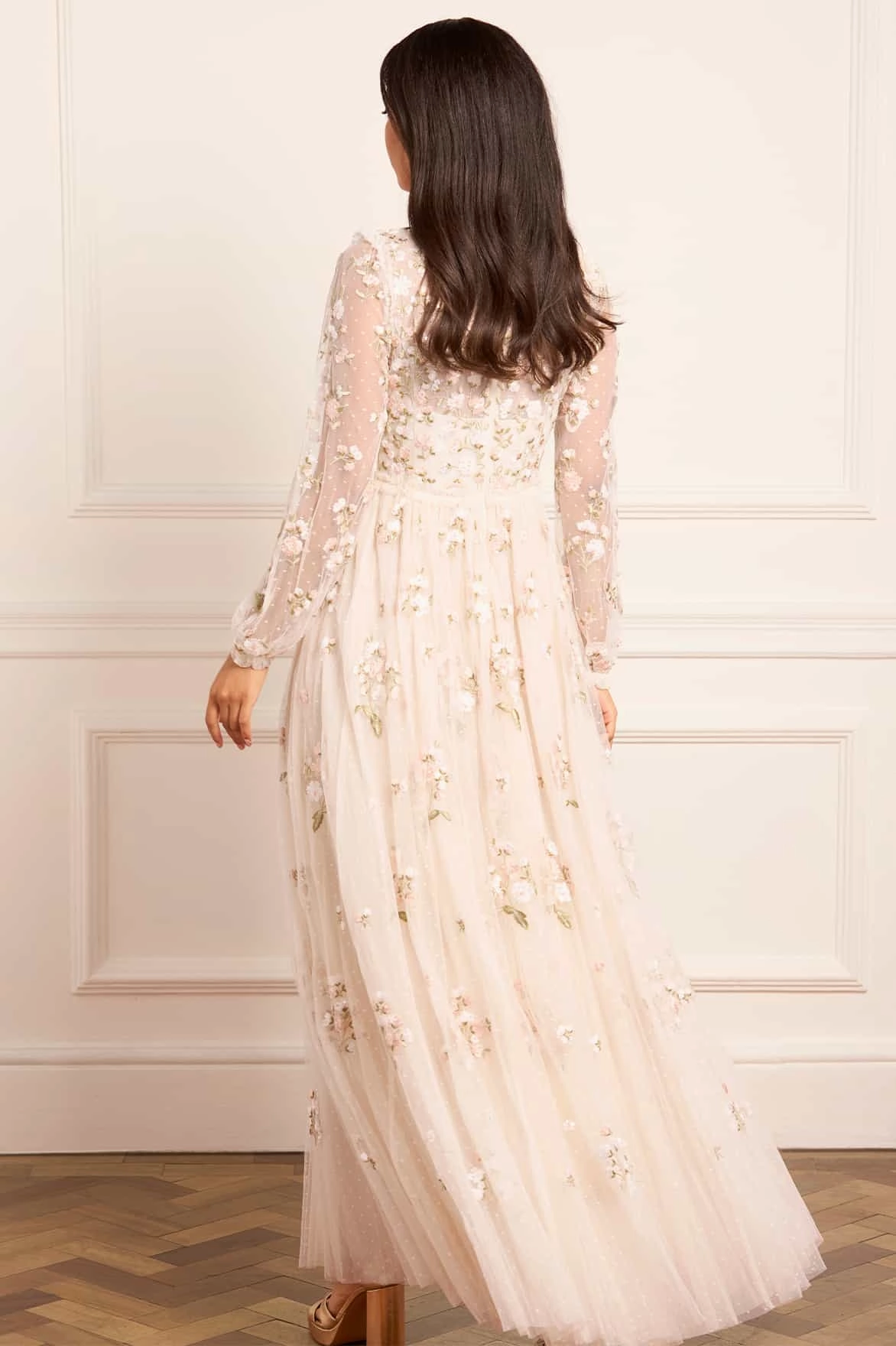 Posy Round Neck Gown Patterned-Fabric Guest Glam