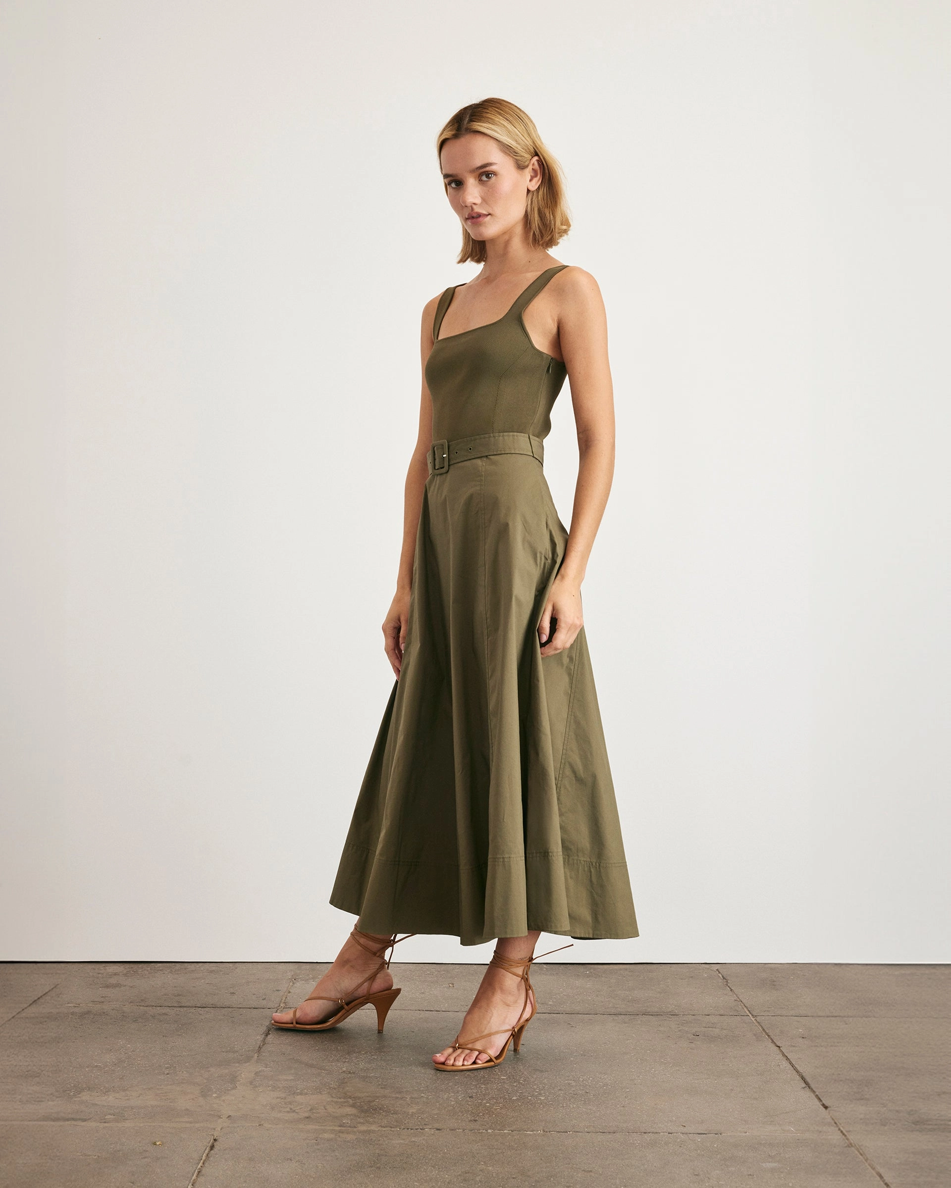 Breathable mesh panel Carmen Dress