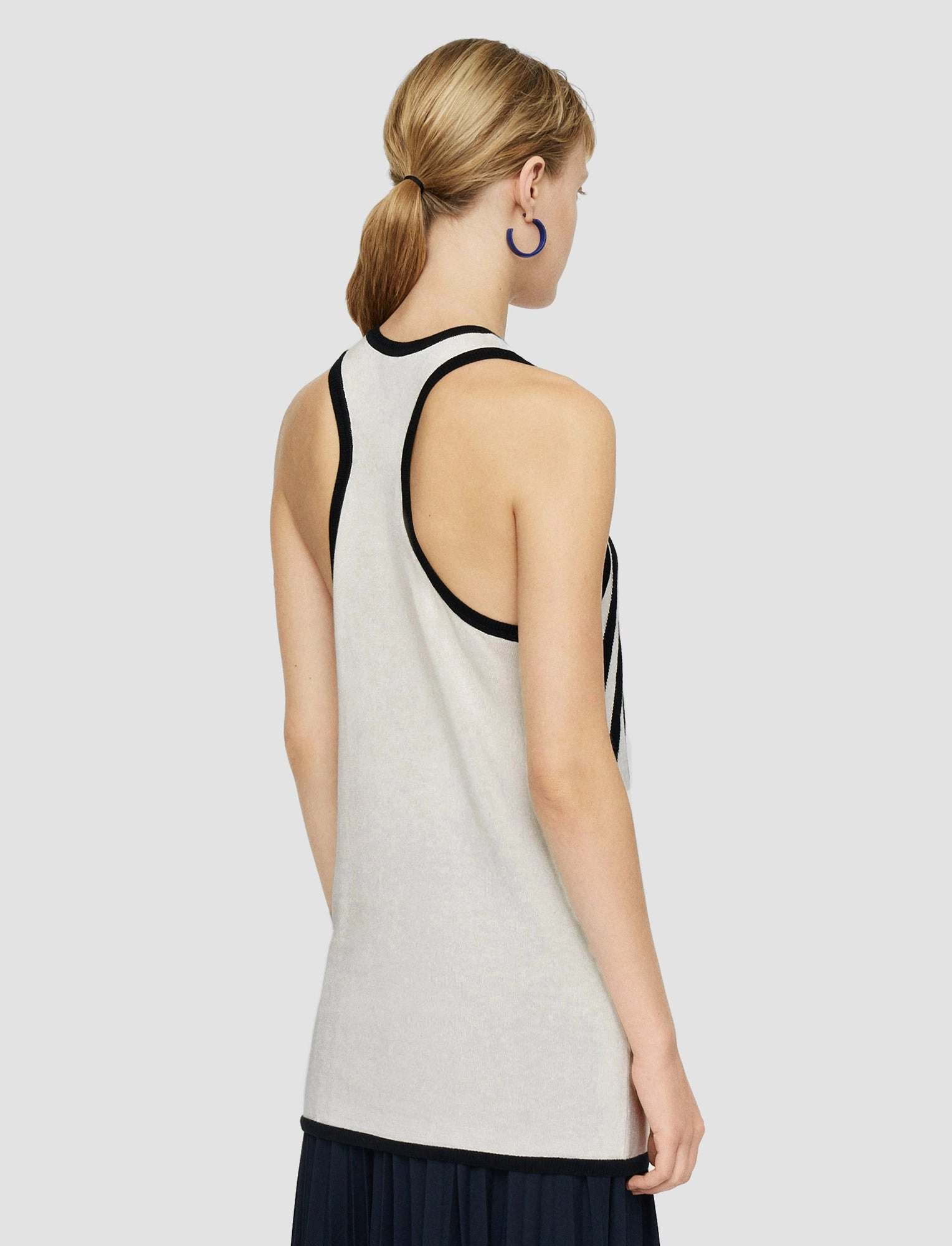 Natural Fiber Composition Cretto Jacquard Knitted Tank Top