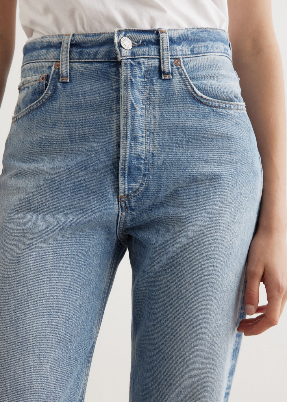 Party Look Weekend Warrior Easy Option 90's Pinched Waist Jeans