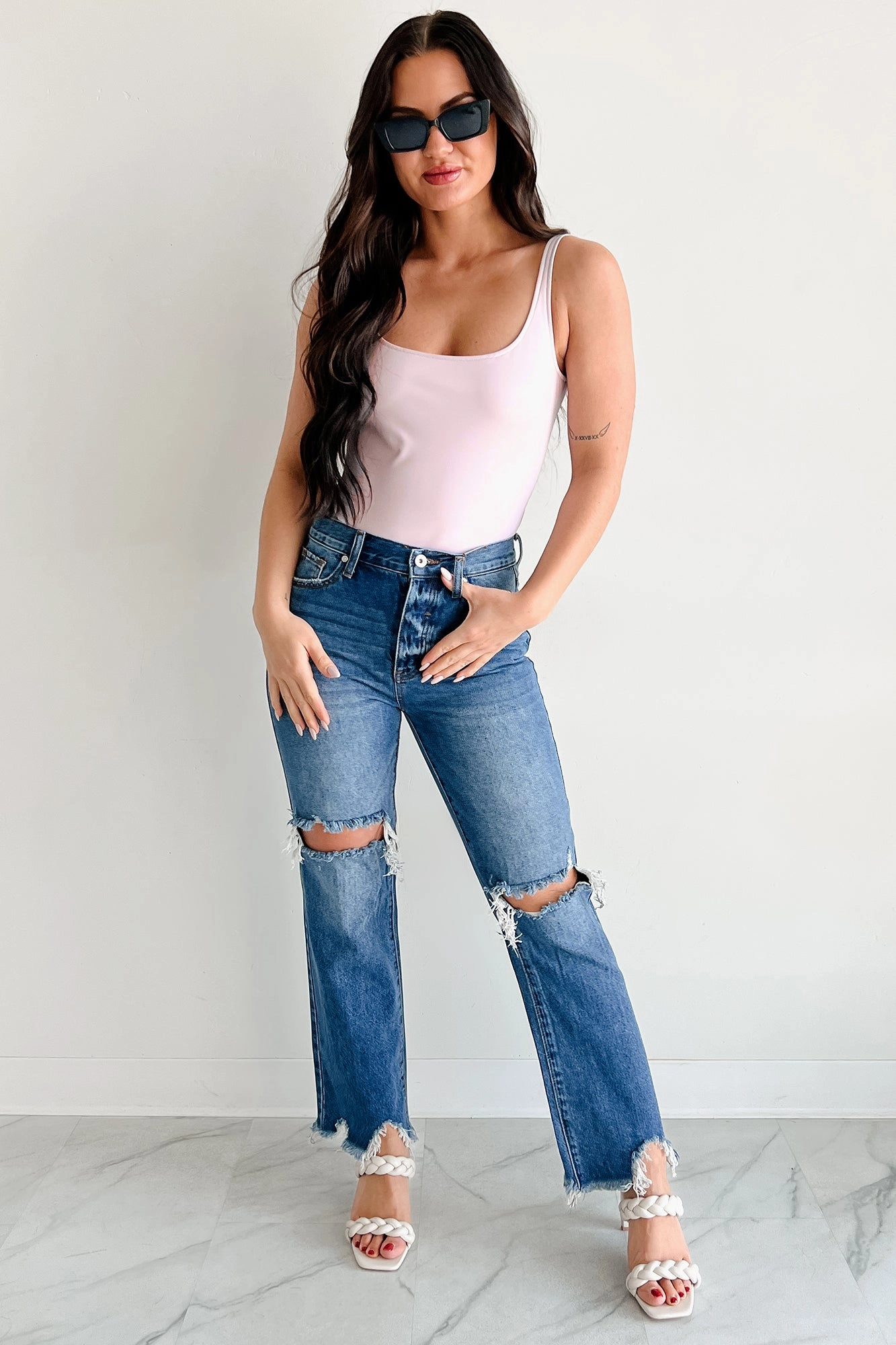 Slimming Fit Summer Feels Forever Sleeveless Faux Leather Bodysuit (Lavender)