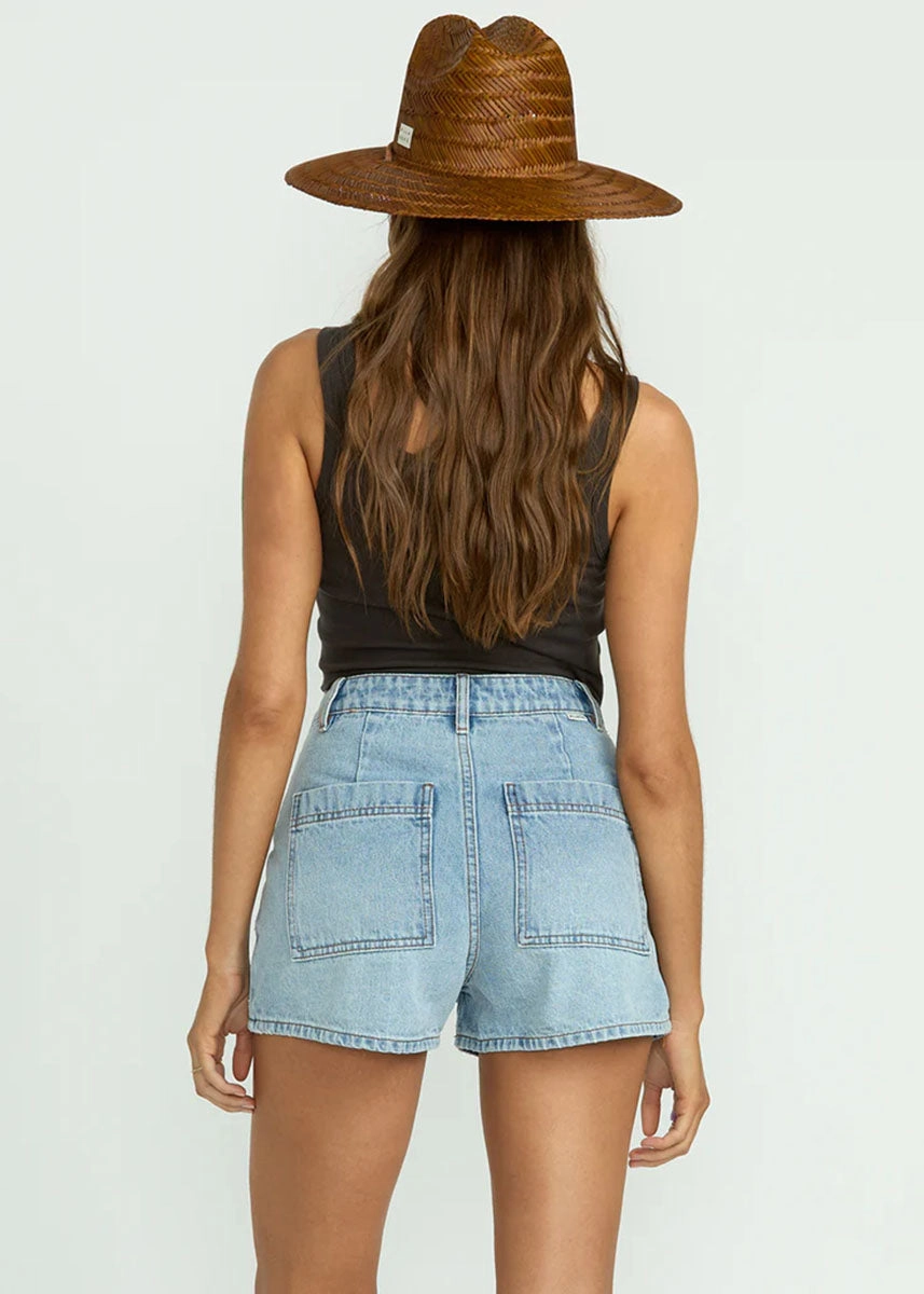 Sun Days Denim Shorts - Indigo Rinse Chill Fit