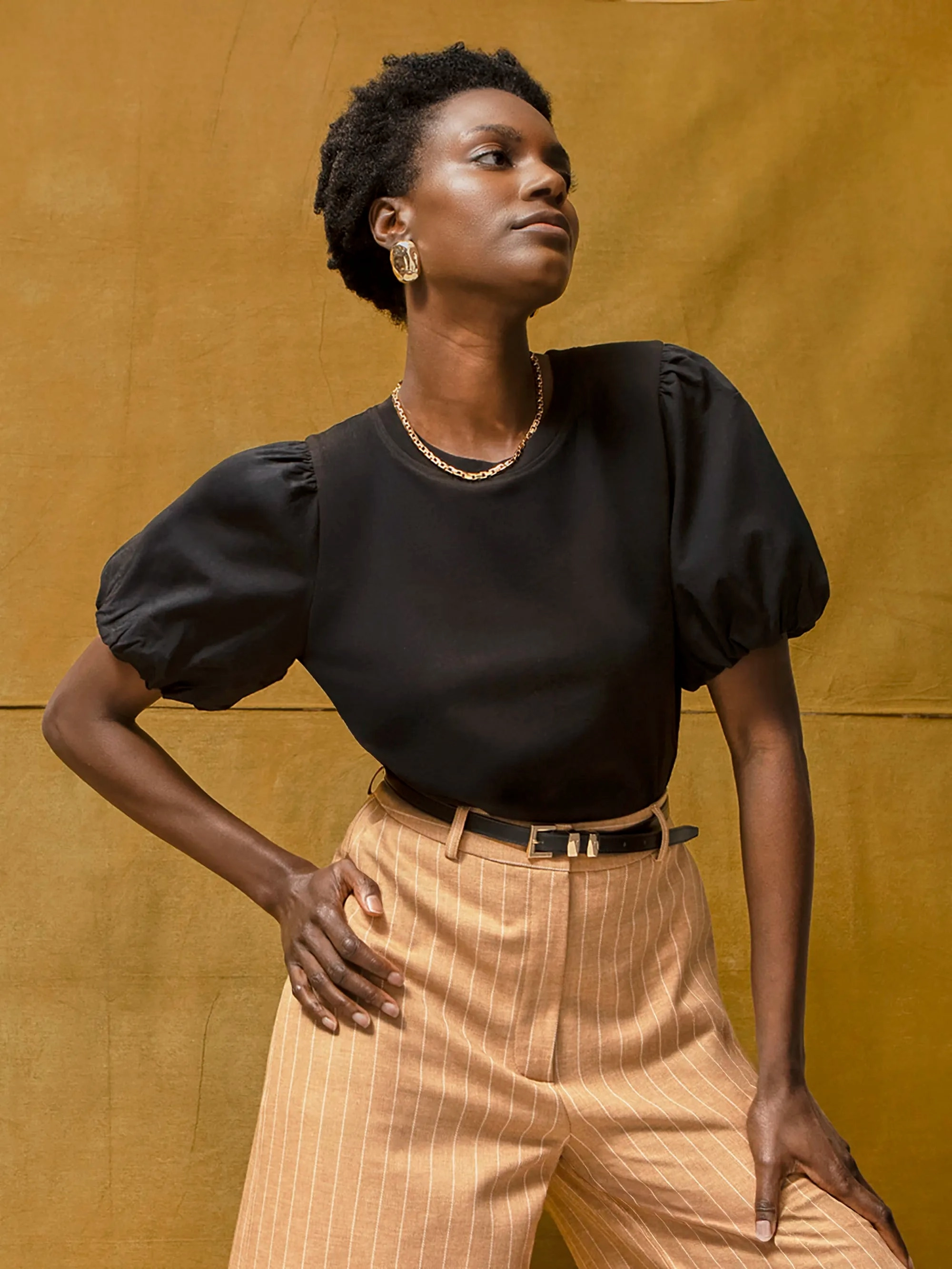 MidweightKnit Soft Blended Fabric Black Pure Cotton Puff Sleeve T-Shirt