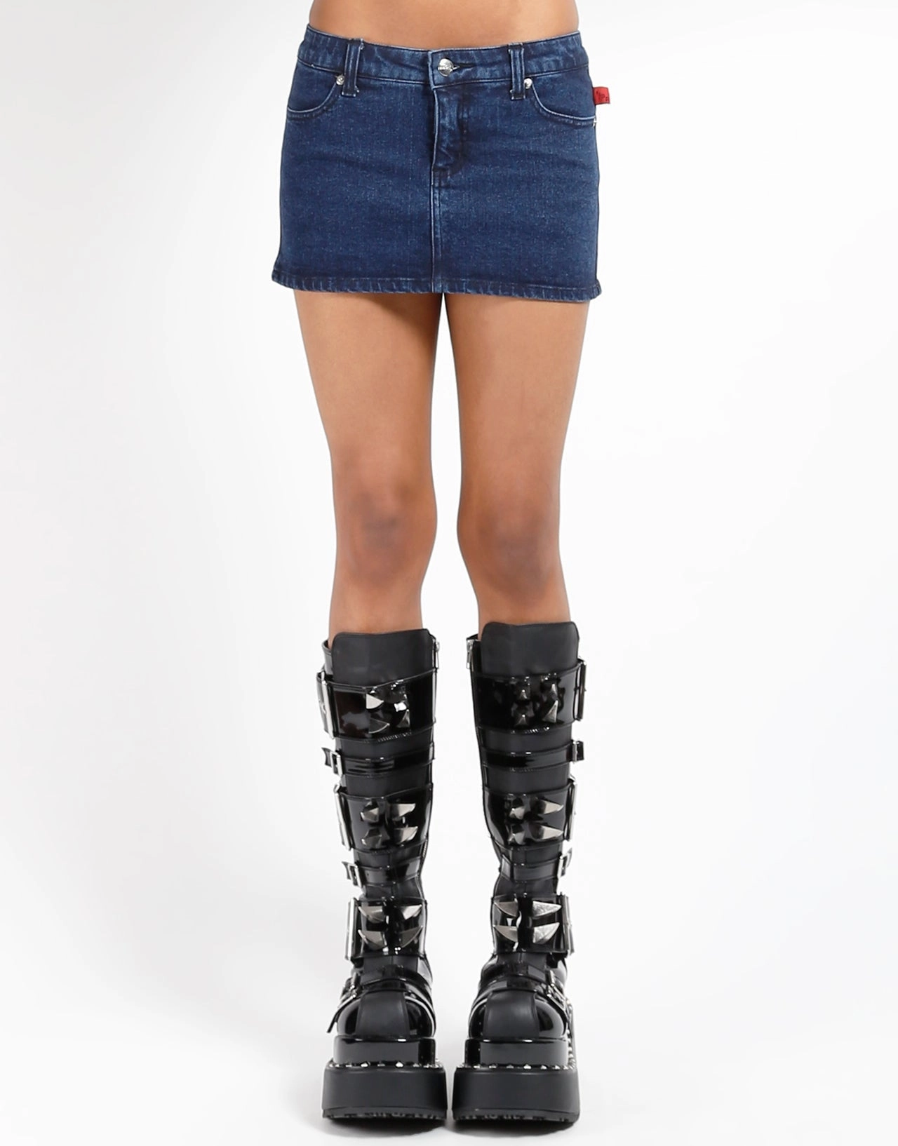 simple design Performance Layer SUPER MINI DARK WASH