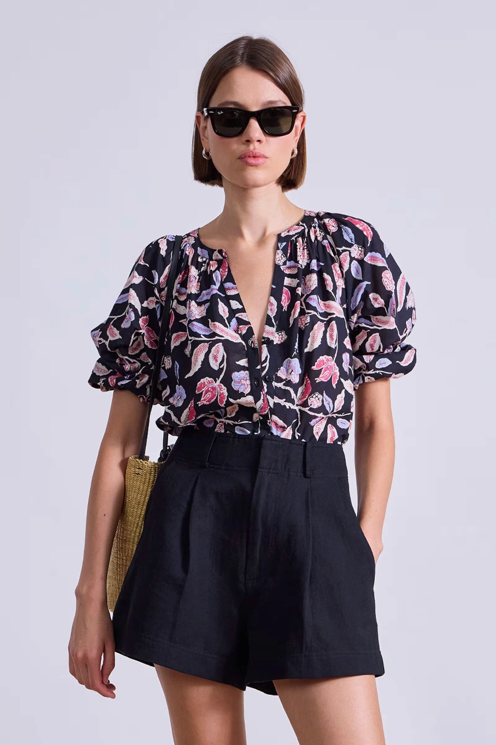 Mitte Top SeamlessKnitConstruction