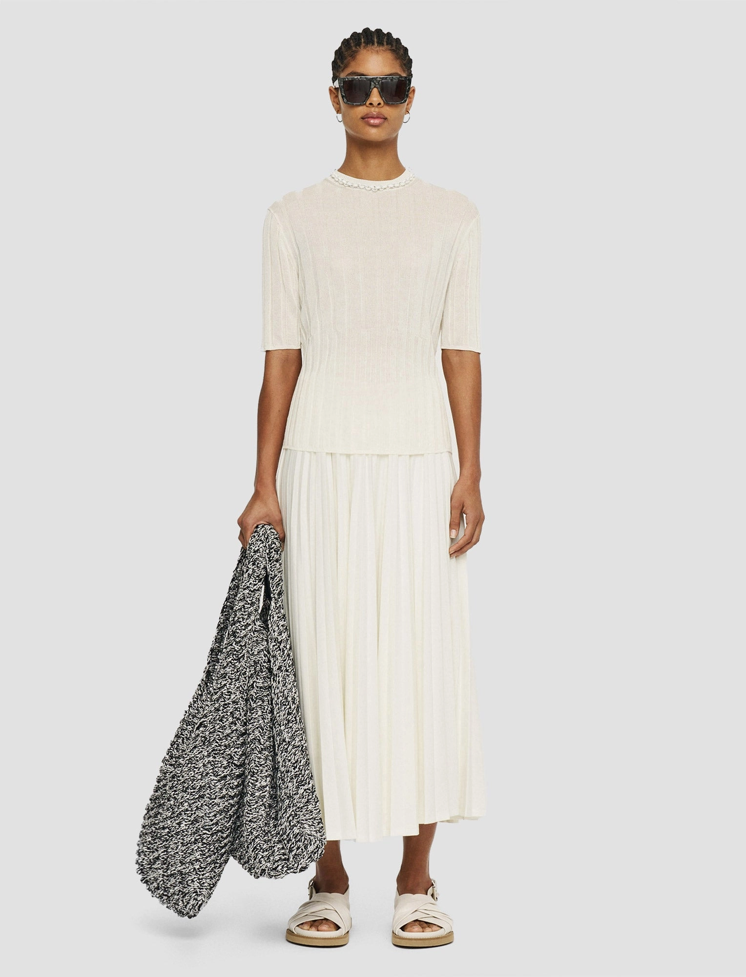 Crisp Rayon Knitted T-Shirt Circular Knit Technique