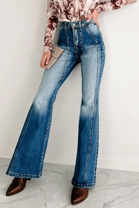 Trendy Sunny Vibes Teeter Cello High Rise Front Seam Flare Jeans (Medium)