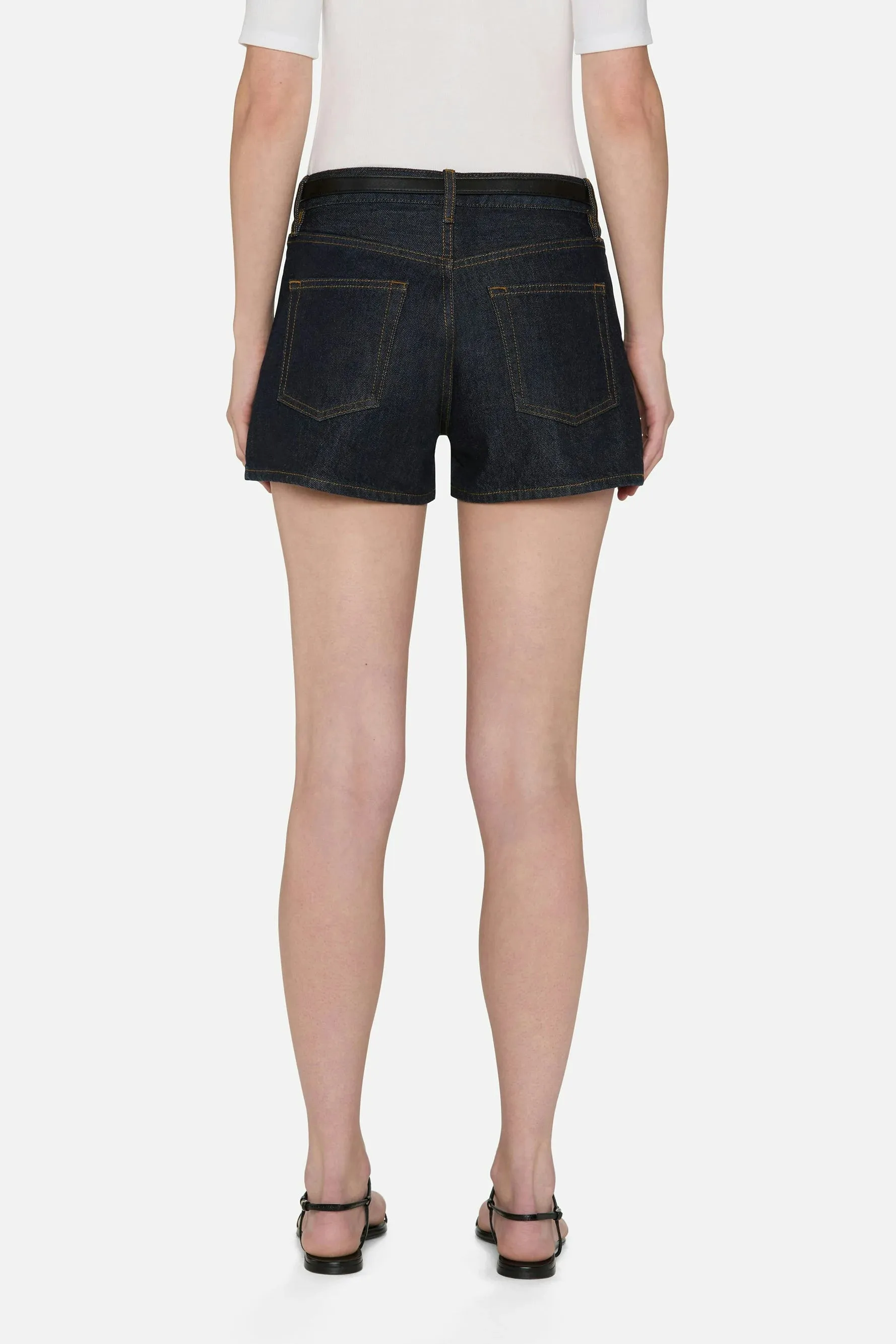 The Hang Short Quick design