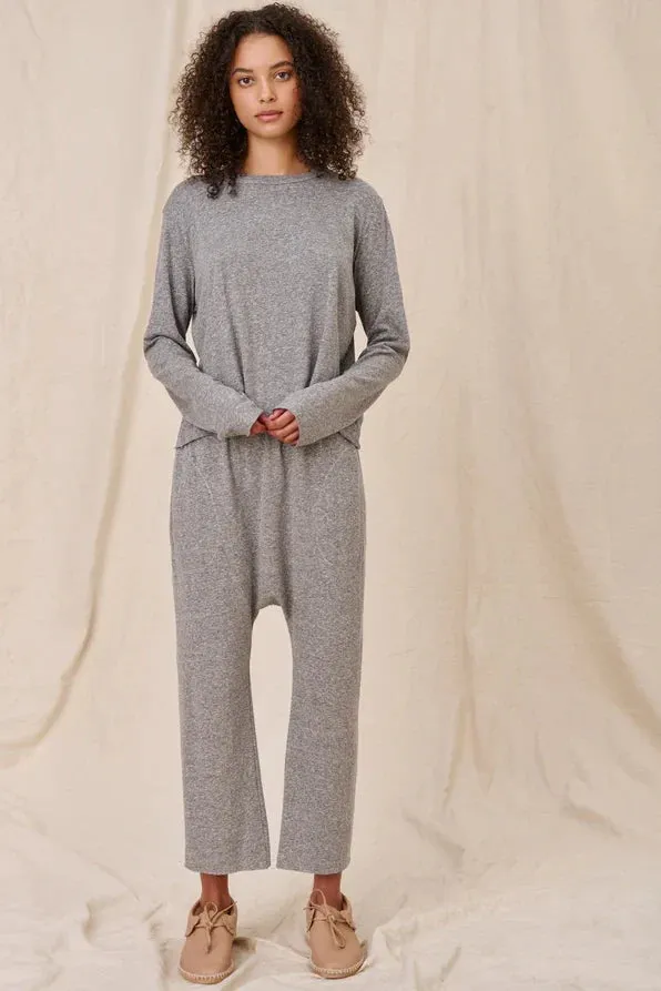 Chilly Wear All-day Comfort The Long Sleeve Crop Tee