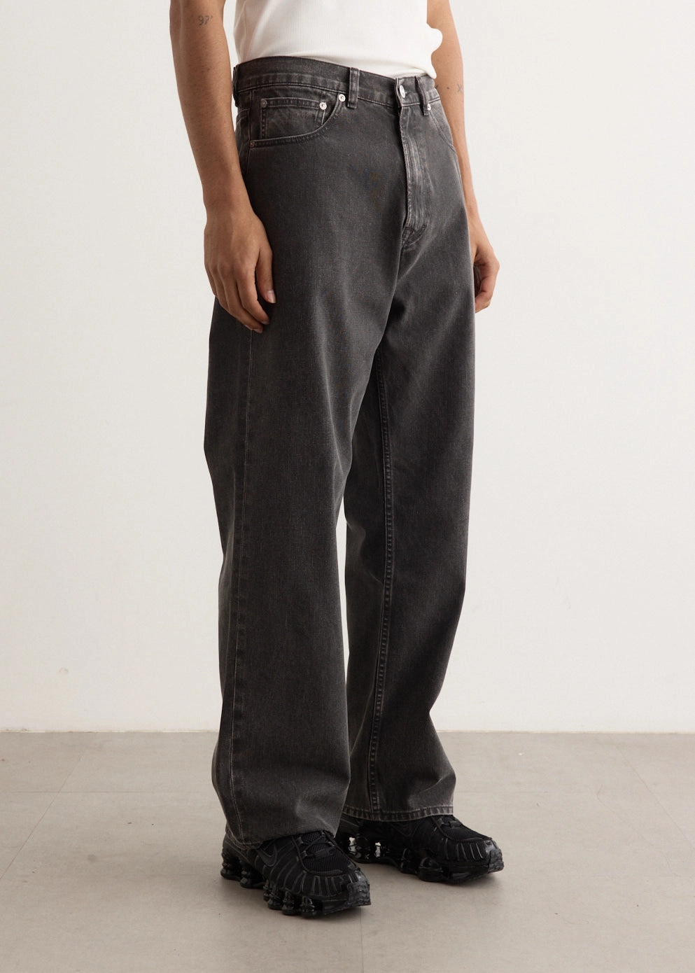 Third Cut Jeans Durable Streetwear Fan Premium Affordable Outdoor Adventure Artist Vibe