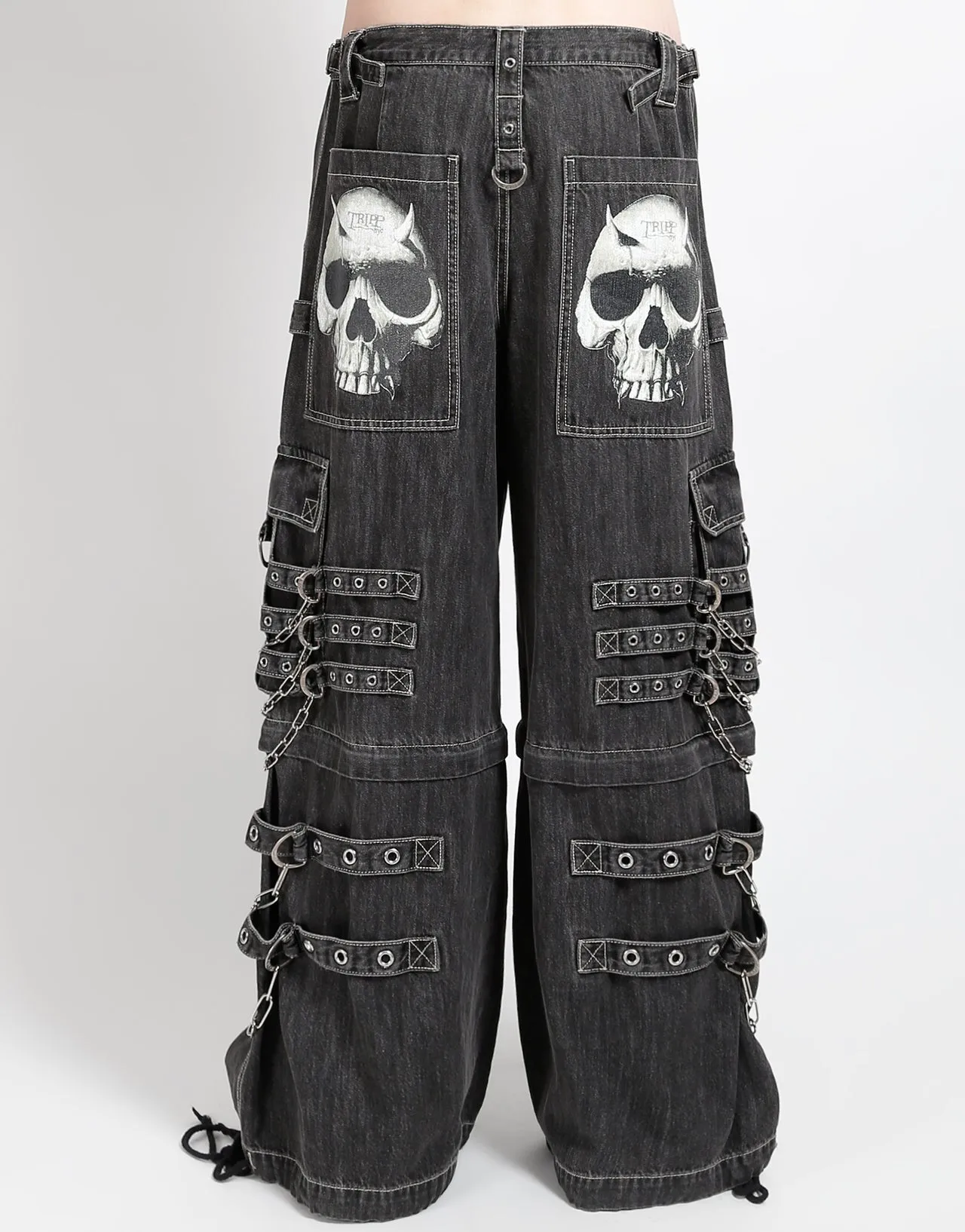 Comfortable Waistband LowProfileTopstitching DEVIL SKULL BLACK DENIM
