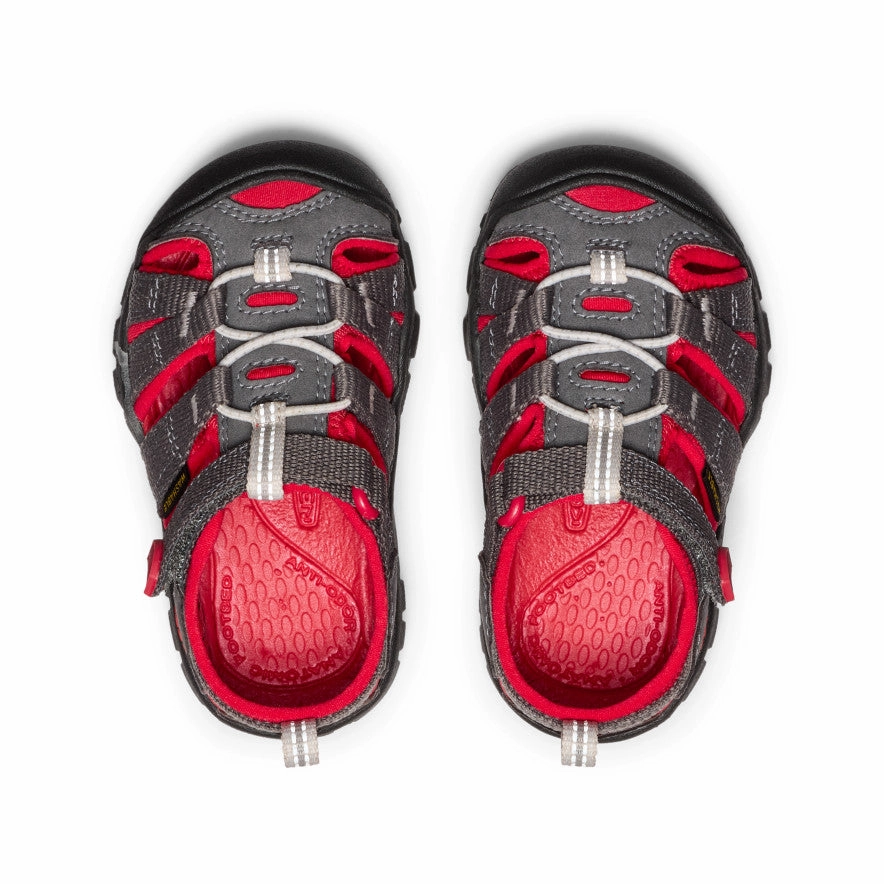 Urban Edge Toddlers' Seacamp II CNX  |  Magnet/Red Carpet