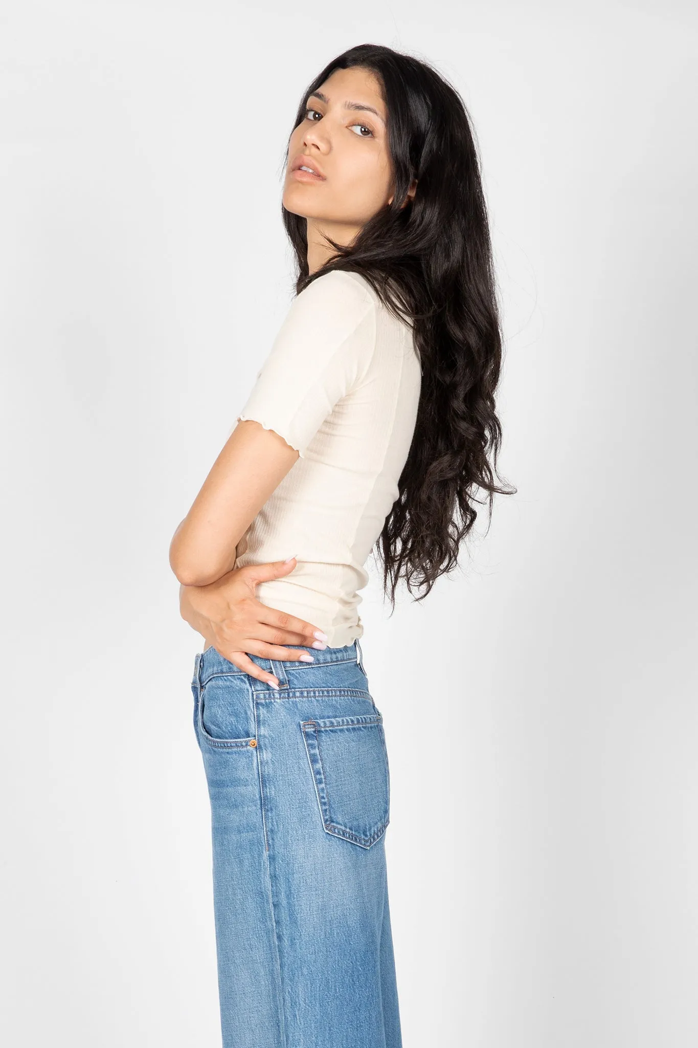 Omato 3/4 Sporty and Stylish