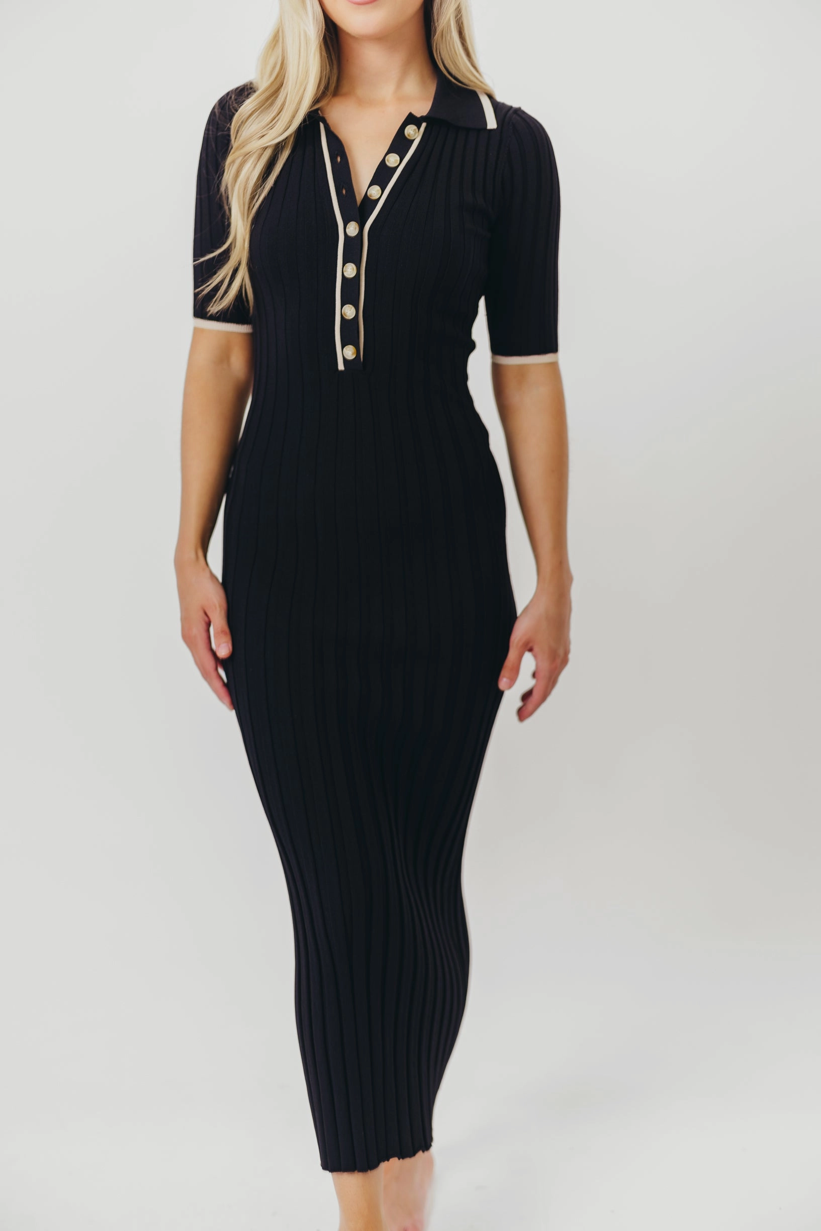 Poised Vibe Chic Spirit Addie Ribbed Button-Down Maxi Dress in Black - Nursing and Bump Friendly