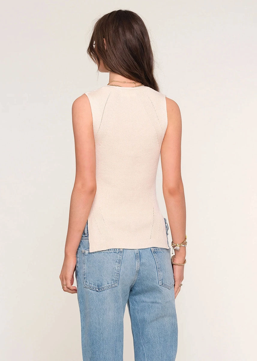 RelaxedNeckline Tucker Vest - Ivory