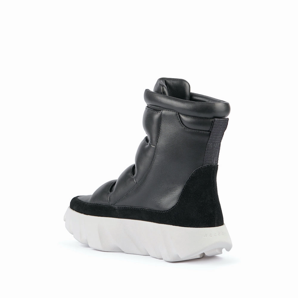 Quick Drying Urban Traveler TURA FINGO OREO