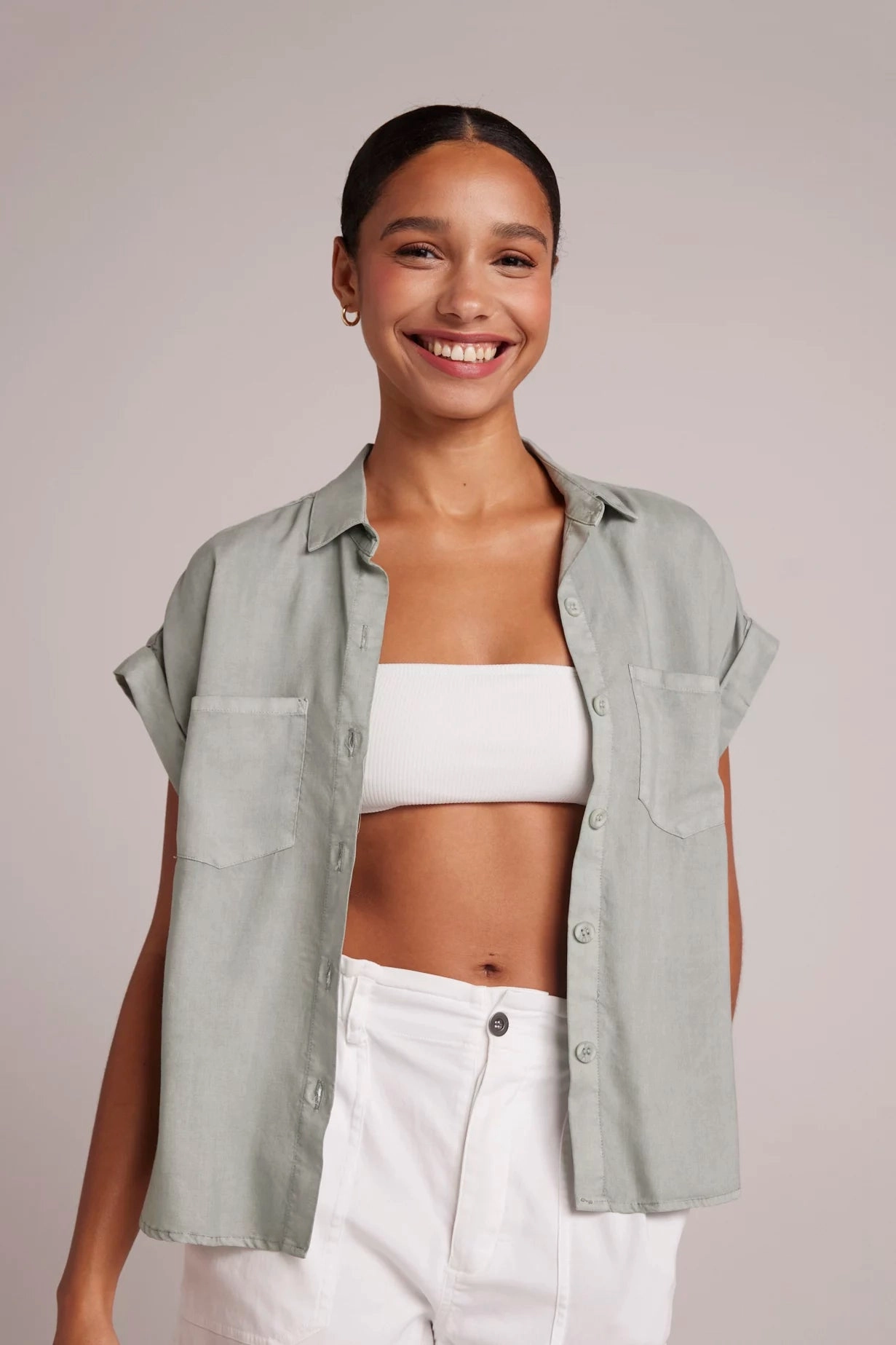 Cool and Breezy Stretch Fit Two Pocket Short Sleeve Shirt