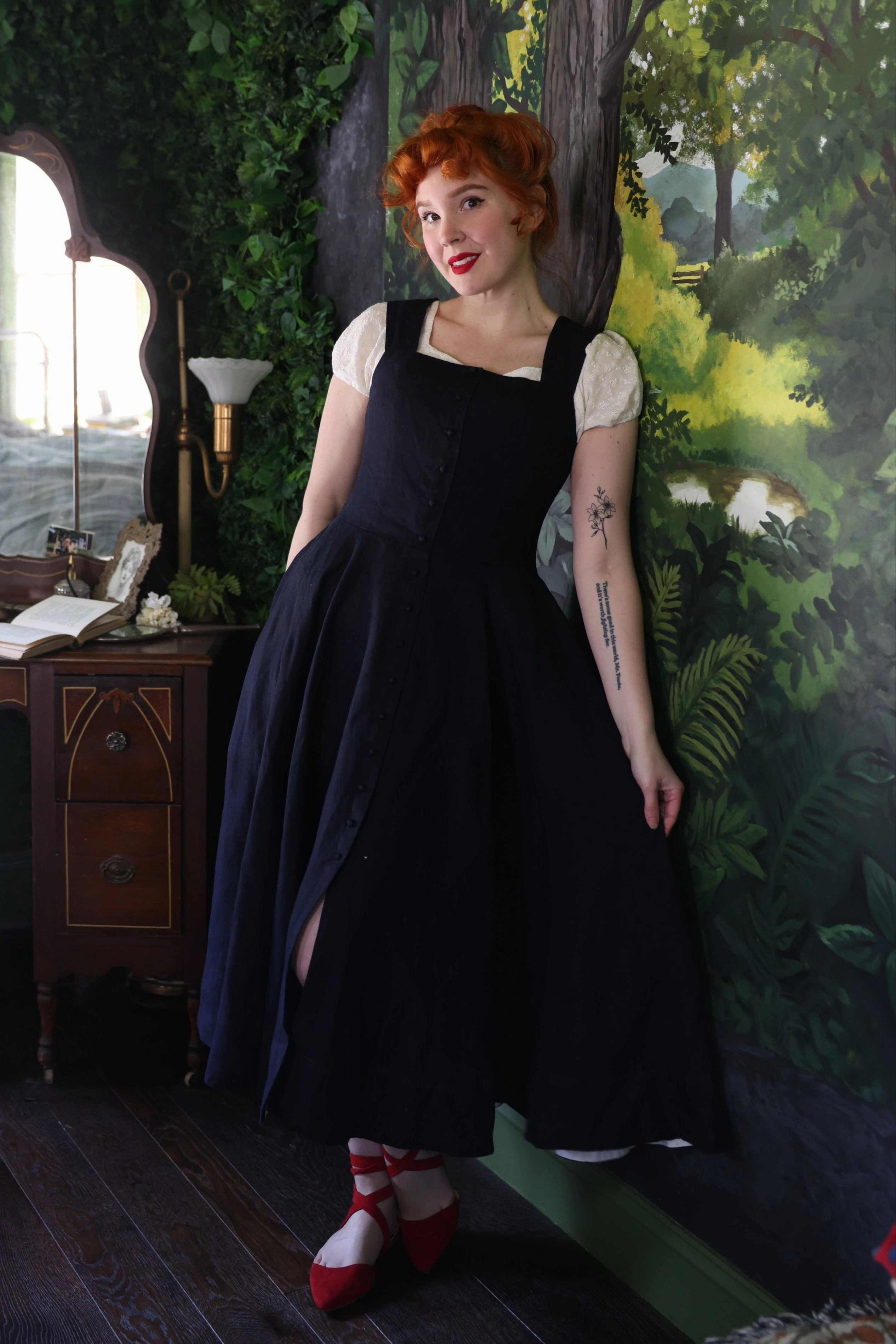 Underhill Dress, Sleeveless relaxed shape