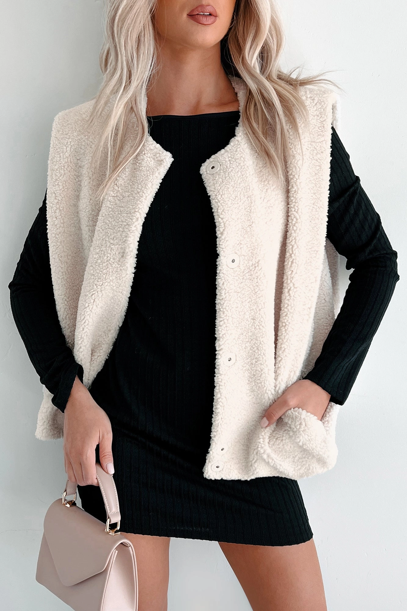 Long Sleeves Took A Chance Oversized Sherpa Vest (Cream)