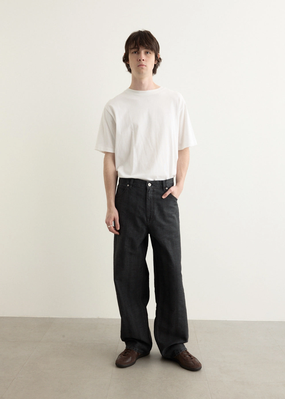 Vast Cut Jeans Airy Touch