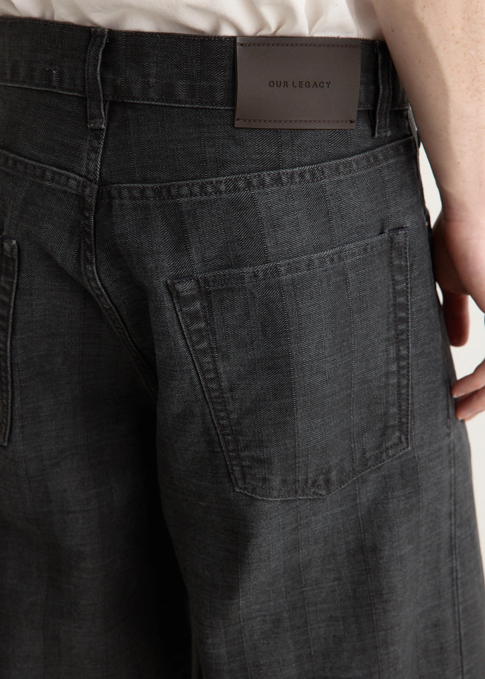 Vast Cut Jeans Sharp Finish