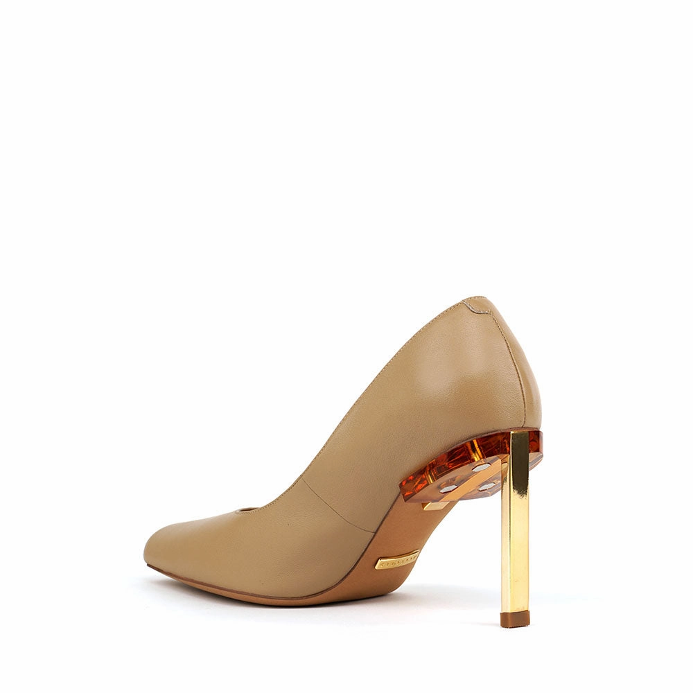 Inity Pump Beige Iconic Appeal
