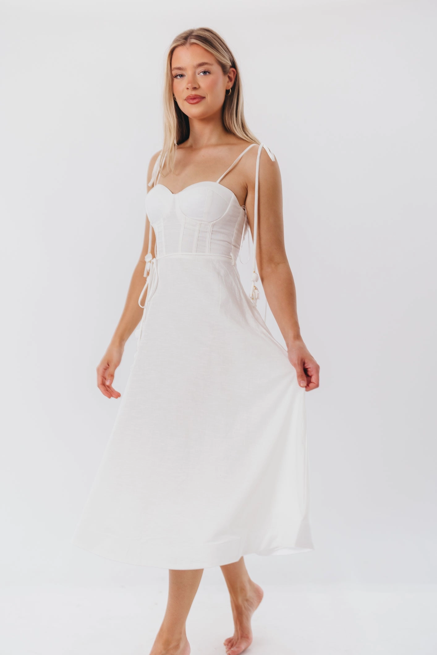 Norma Jean Bustier-Style Midi Dress in White Minimal Outfit