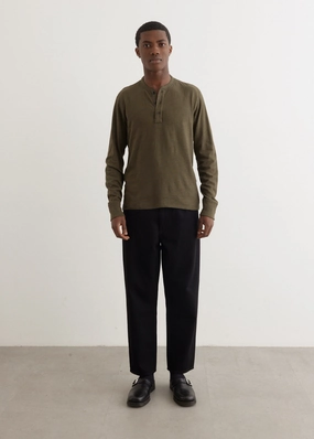 RB Taper Fit Jeans Effortless Look