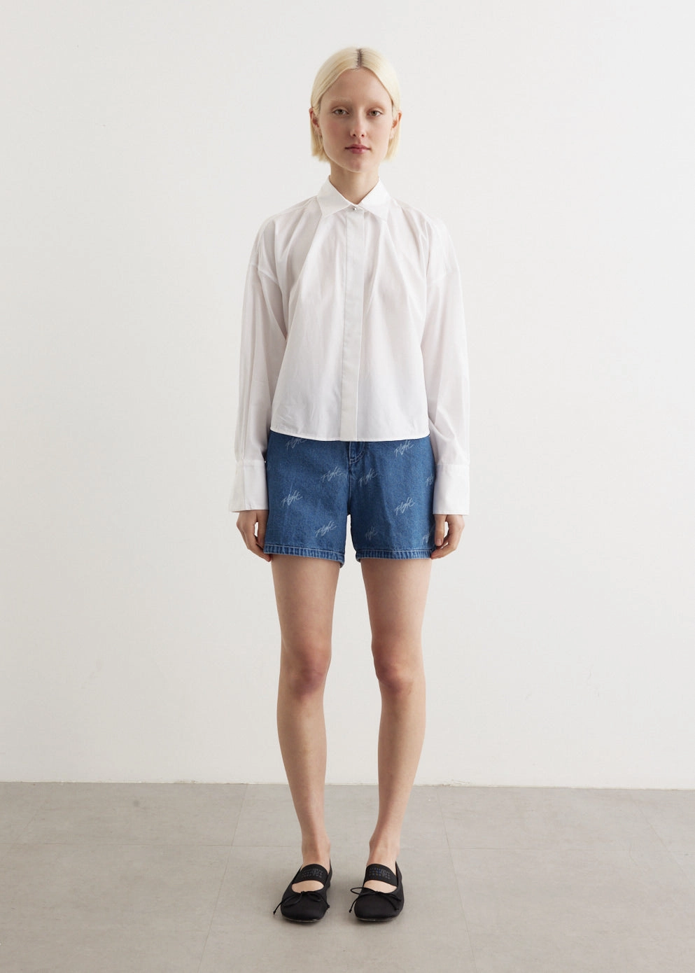 Odor Control Coating Affordable Outdoor Adventure Artist Vibe Women's Jordan Shorts