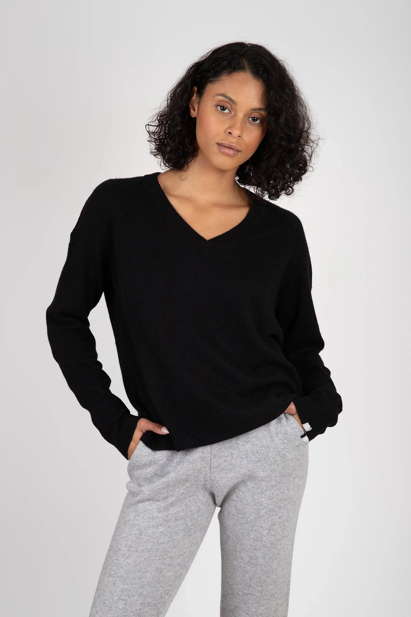 Timeless Cozy Sloane Cashmere V-Neck