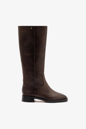 Adventurous Spirit Anne Boot In Brown Shadow Leather