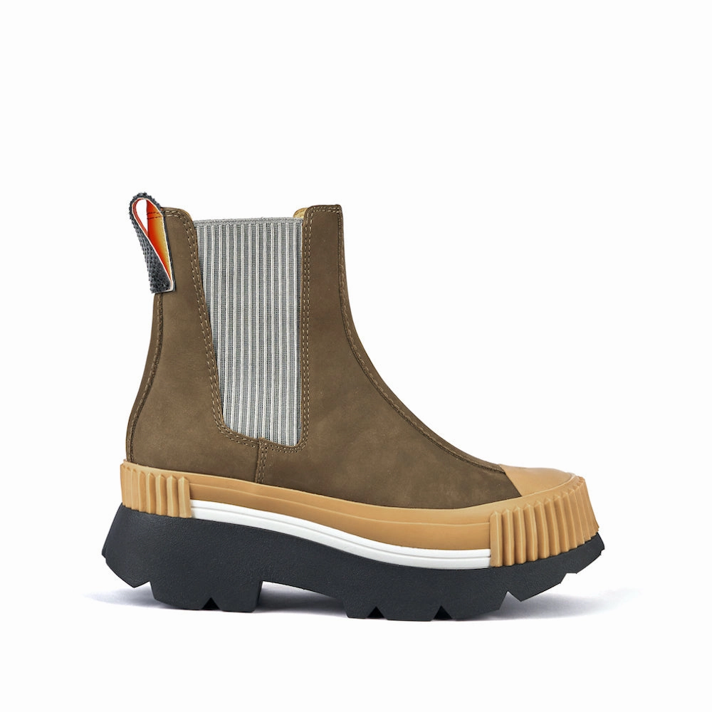 ESKER CHELSEA KHAKI Brave Path Fleece Soft