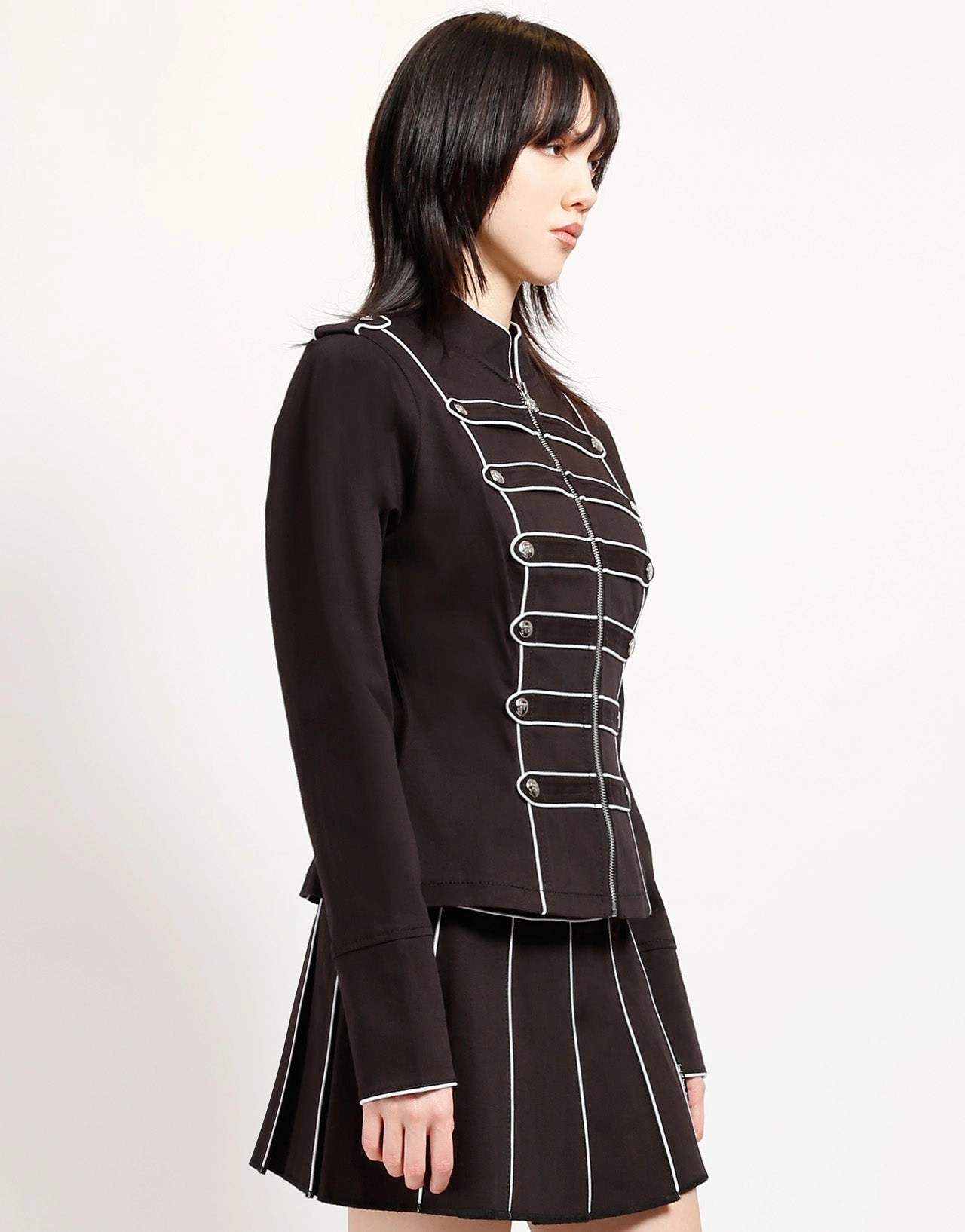 BAND JACKET WHITE multiple pockets