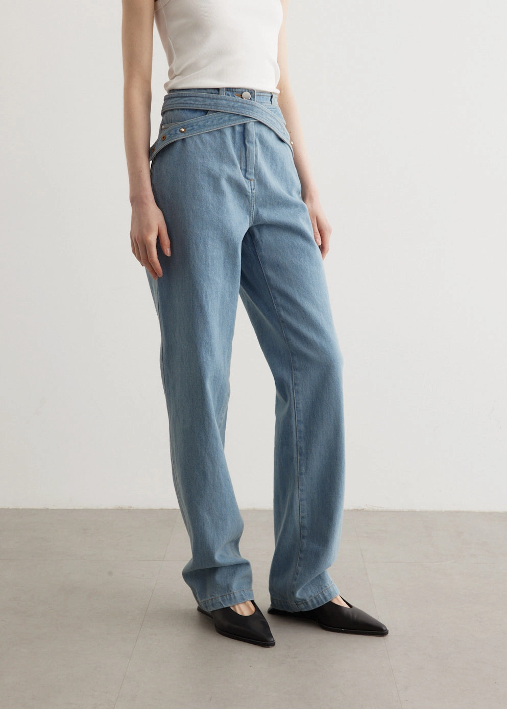 Modern Silhouette Effortless Layer Jo Jeans