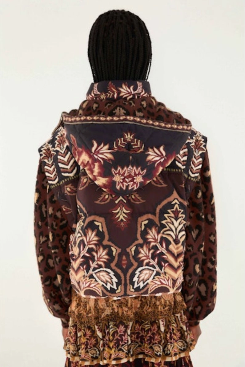 Winter Ainika Brown Puffer Jacket Core Utility suitable for modeling