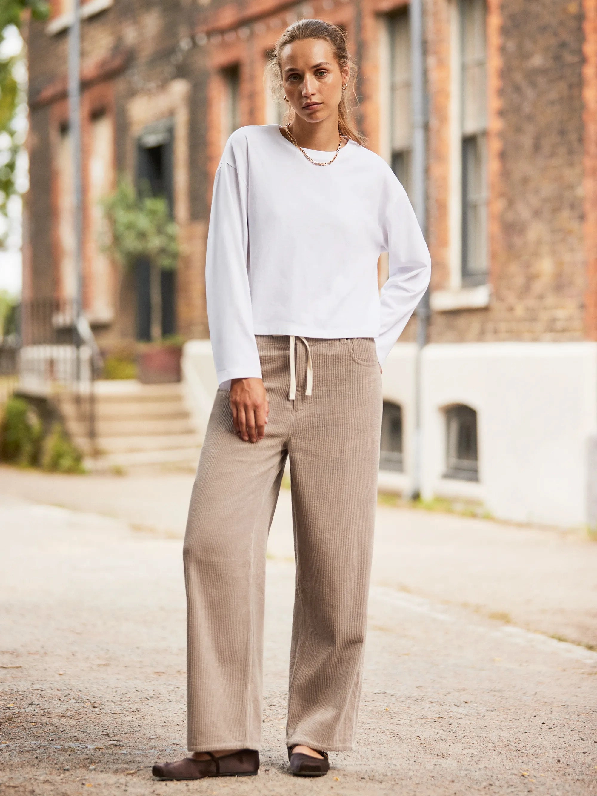 White Long-Sleeved Organic Cotton T-Shirt SoftKnit