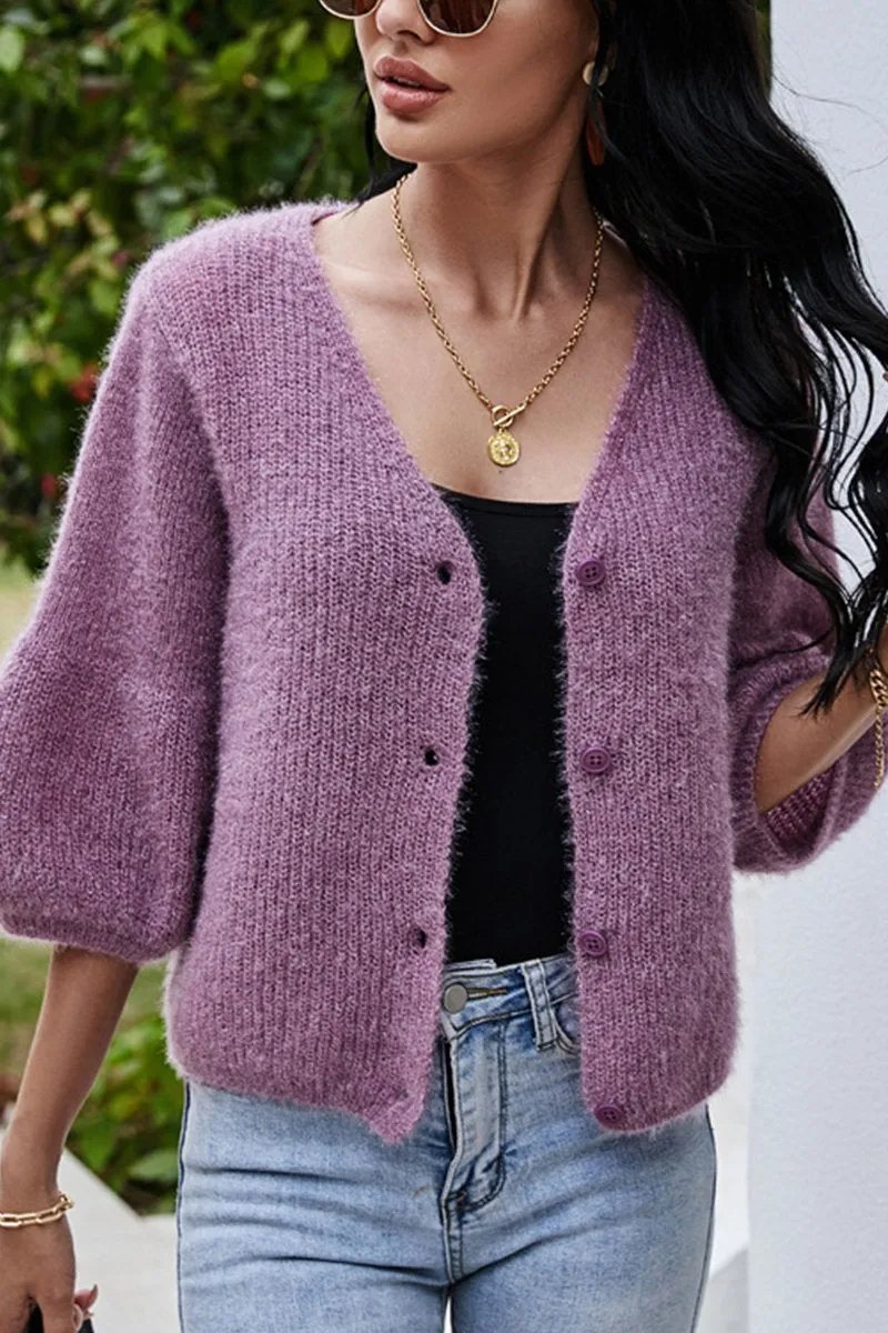 WOMEN LOOSE FIT PLUSH FURRY BUTTON DOWN CARDIGAN Anti Snag Threadwork